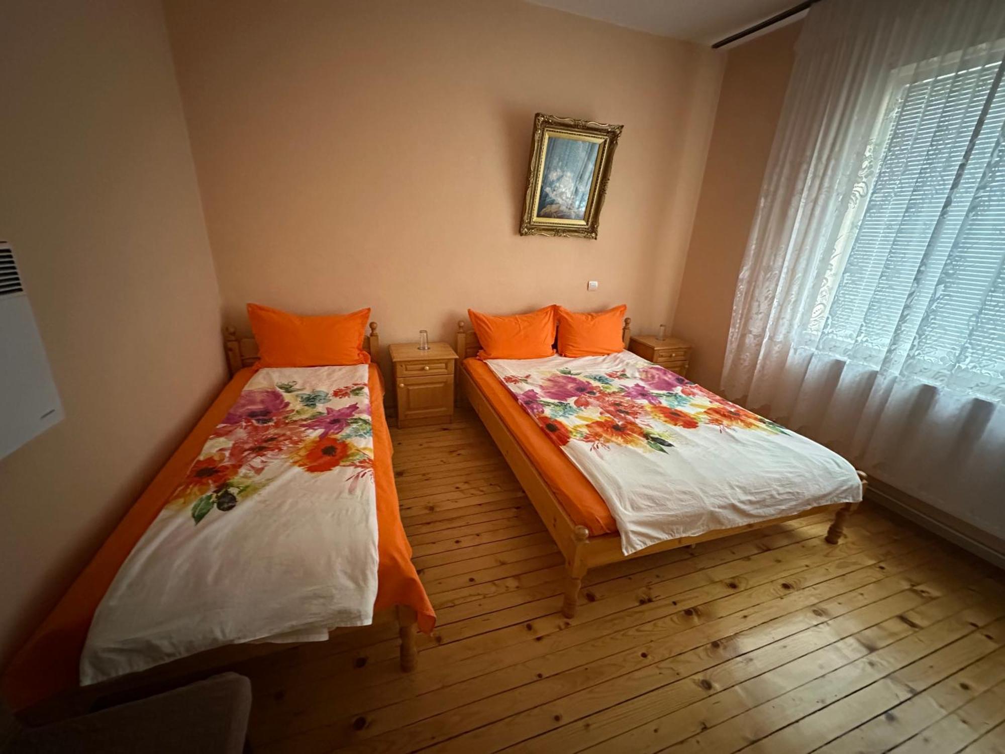 Velkovski Guest House Khisaria Eksteriør bilde