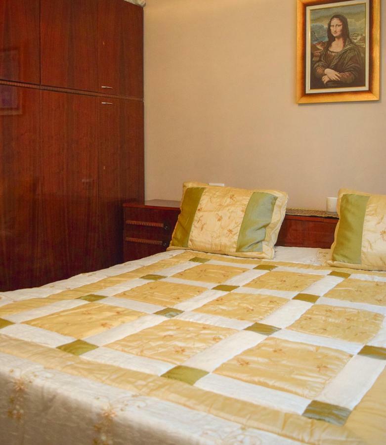 Velkovski Guest House Khisaria Eksteriør bilde